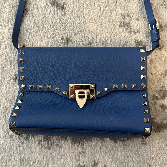 AUTHENTIC VALENTINO ROCKSTAR MEDIUM SHOULDER BAG - Picture 2 of 7